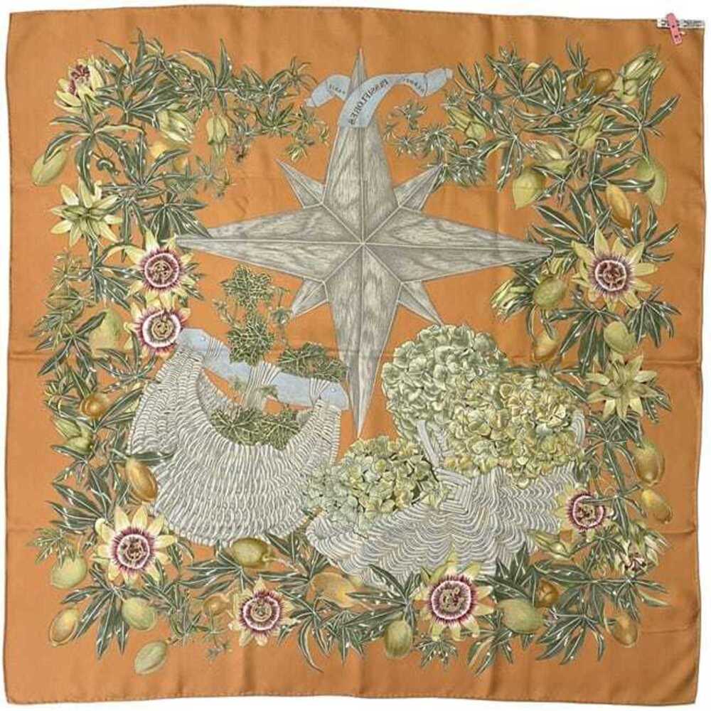 HERMES Authentic Cream Silk Scarf - Picture 3 of 6